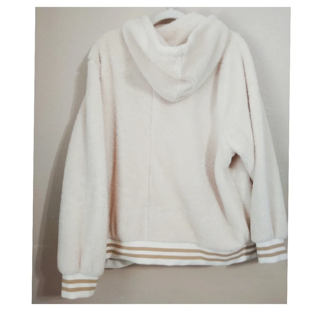 Torrid Varsity Fuax Fur Hooded Bomber Jacket In Cream Cabincore Size 4